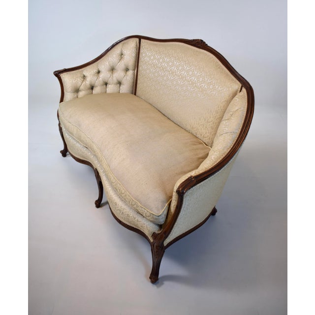 Louis XV Style Canape Loveseat, Tufted Brocade, Early 20th C. For Sale In Philadelphia - Image 6 of 12