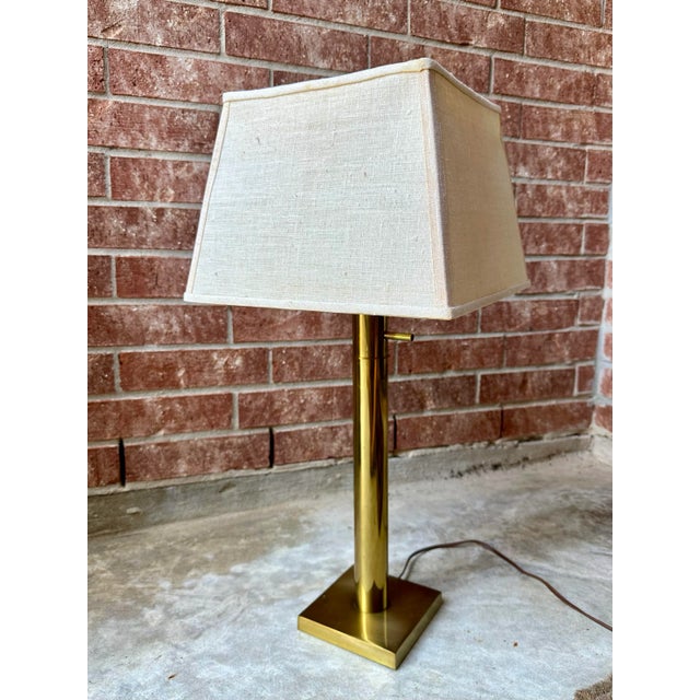 Exceptional Mid-Century Modern bronze brass table lamp. Designed by Stewart Ross James and manufactured by Hansen...
