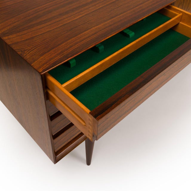 Omann Jun Møbelfabrik Vintage Danish Mid-Century Omann Jun Møbelfabrik Model 18 Rosewood Credenza 1960s For Sale - Image 4 of 11