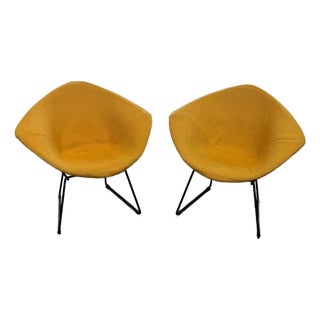 Vintage Harry Bertoia for Knoll Diamond Chairs in Original Mustard Upholstery — Pair For Sale