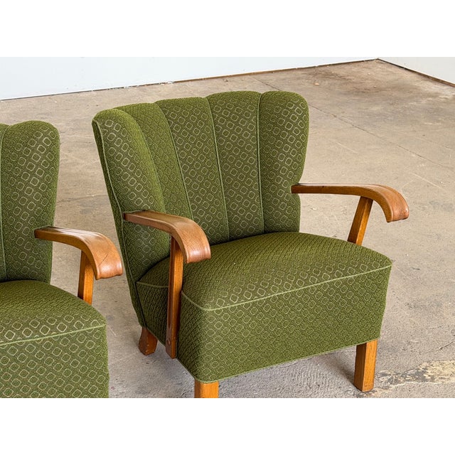 Scandinavian Modern Lounge Chairs in Green Wool, 1940s, Set of 2 For Sale - Image 4 of 10