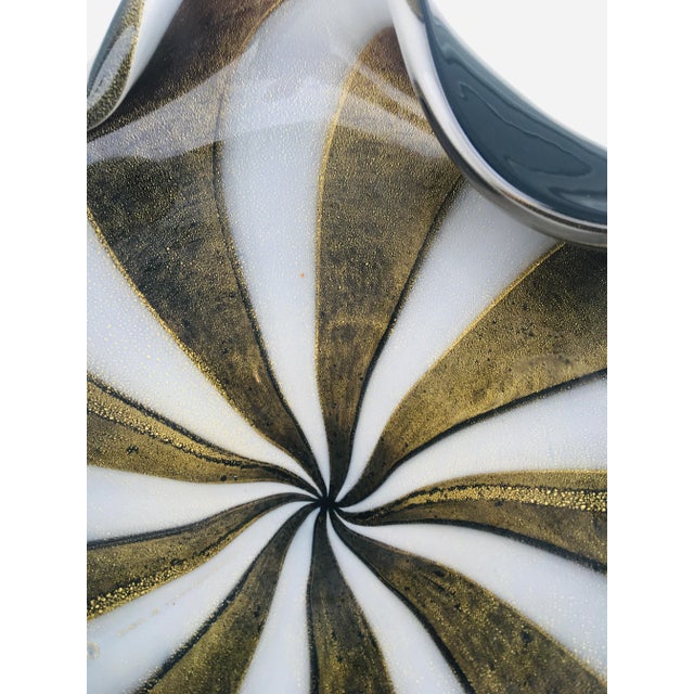 Black Mid Century Modern Alfredo Barbini Black and White Gold Flex Italian Bowl. For Sale - Image 8 of 12