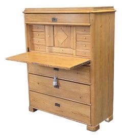 Example of Desks