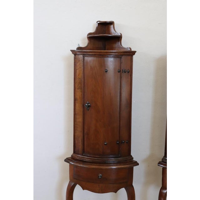 Brown 18th Century Walnut Corner Cabinets, Set of 2 For Sale - Image 8 of 11