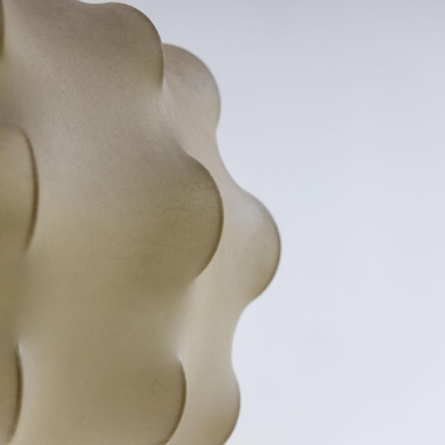 White Cocoon Pendant Lamp in the style of Tobia Scarpa, Italy 1960s For Sale - Image 8 of 9
