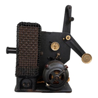 1920s Eastman Kodak Kodascope Model C 16mm Silent Film Projector – Industrial Display Piece For Sale
