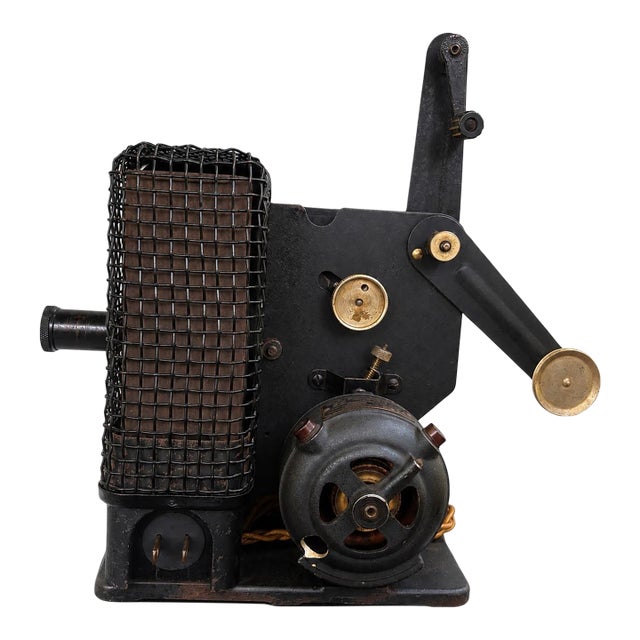 1920s Eastman Kodak Kodascope Model C 16mm Silent Film Projector – Industrial Display Piece For Sale