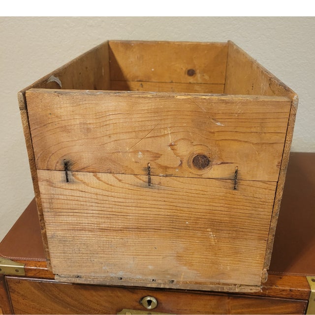 Antique "Blue Diamond Apple" Crate For Sale In Milwaukee - Image 6 of 6