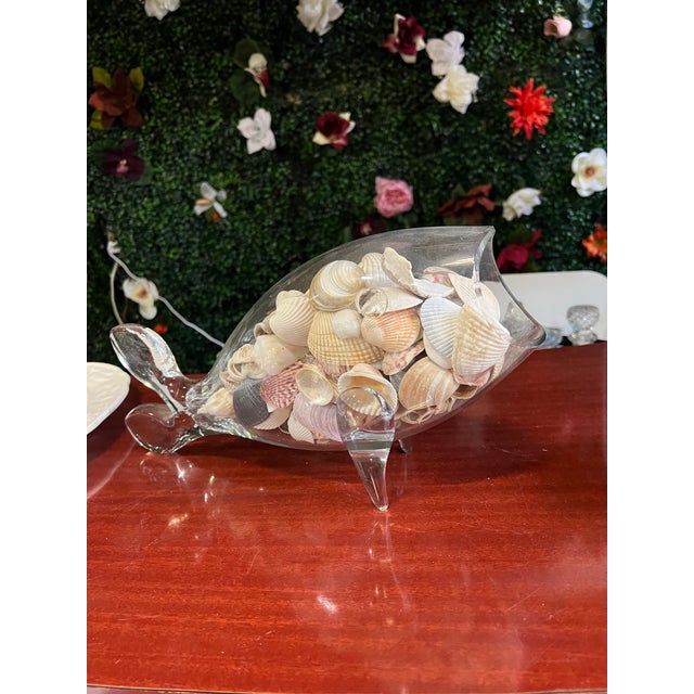 Glass 1970s Blenko Style Hand Blown Glass Fish Bowl With Shells For Sale - Image 7 of 7