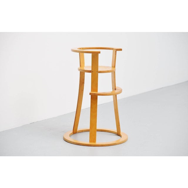 Wood Children's Chair by Gunnar Daan for Metz & Co, 1966 For Sale - Image 7 of 9
