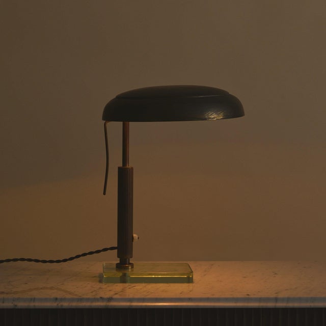 Mid-Century Modern 1940s Italian Modernist Table Lamp Attributed to Pietro Chiesa for Fontana Arte For Sale - Image 3 of 11