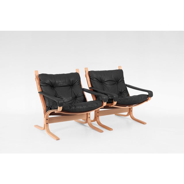 Designed in the 1960s by Ingmar Relling and produced by Westnofa, the iconic Siesta set stands as one of the purest...