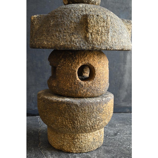 Antique Japanese Granite Stone Lantern / Taisho-Showa Era / Garden Ornament For Sale - Image 13 of 17