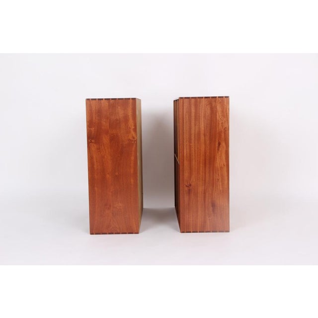 2 restored bookshelves with holes in the back, see photos. Everything original, newly restored here, and therefore super...