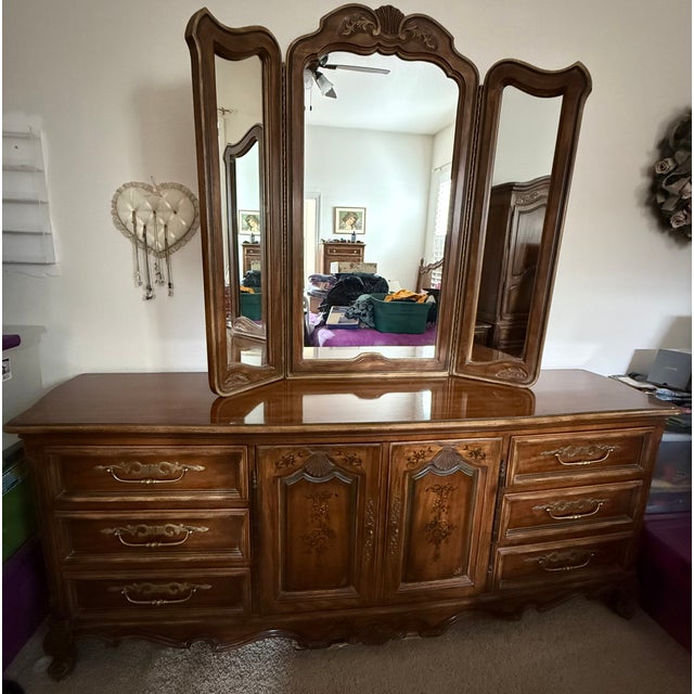 1970s Drexel Heritage French Provincial Louis XV Carved Walnut Triple Dresser With Matching Mirror For Sale - Image 13 of 13
