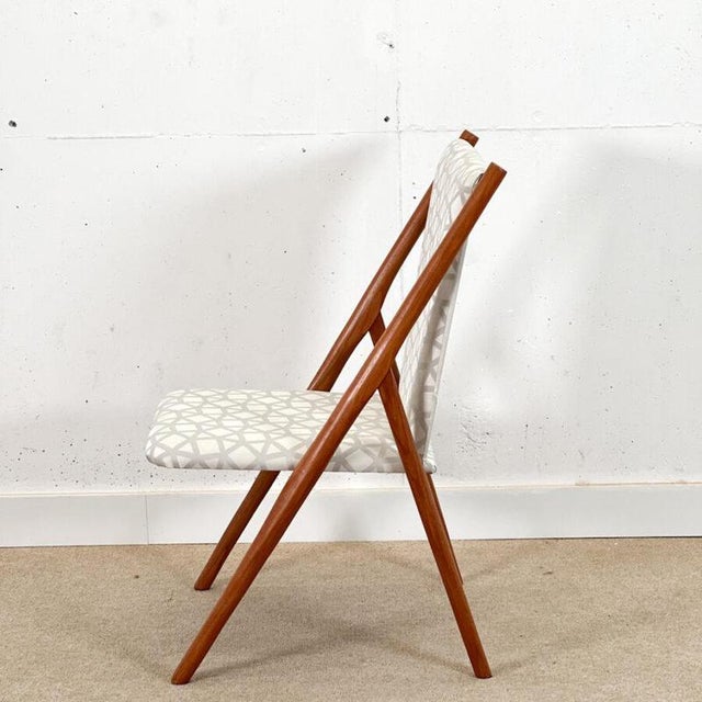 Easy Chair by Finn Juhl For Sale - Image 6 of 7