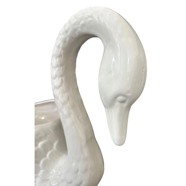 Vintage Elegant White Swan Planter Vase | Vintage Pottery Centerpiece | Mid-Century Home Decor For Sale In Tampa - Image 6 of 12