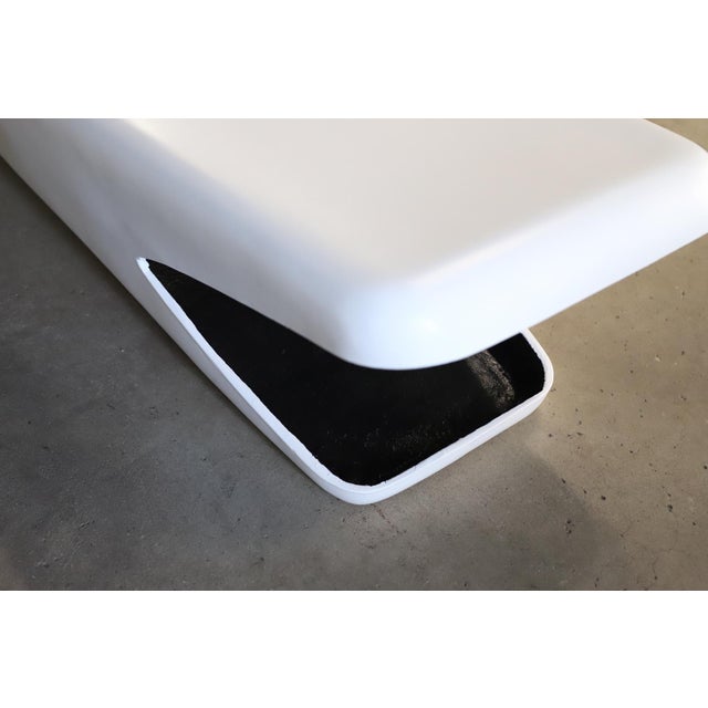 Mid-Century Modern Late 20th Century Fiberglass Bench Attributed to Douglas Deeds For Sale - Image 3 of 9