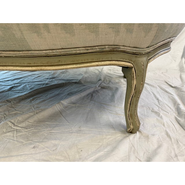 Wood Vintage French Louis XV Style Painted Bergère Settee For Sale - Image 7 of 15