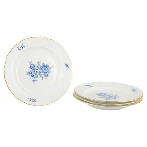 Porcelain Dinner Plates with Blue Floral Motifs and Gilt Rim from Meissen, Set of 4 For Sale - Image 5 of 5
