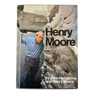 Henry Moore, by John Hedgecoe and Henry Moore, Simon & Schuster, 1968