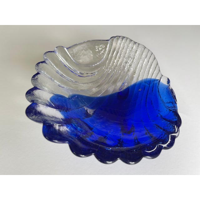 1980's Cobalt Blue and Transparent Textured Art Glass Seashell Bowl For Sale - Image 4 of 7