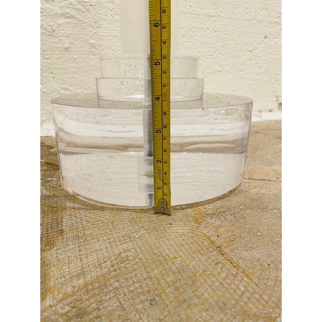 1970s Herb Ritts for Astrolite Smashingly Stylish Lucite Floor Lamp For Sale - Image 11 of 12