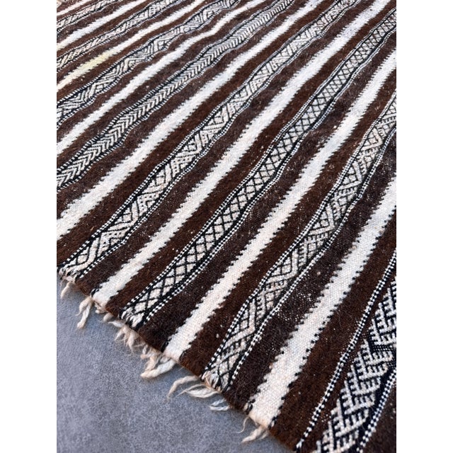 1980s Moroccan Vintage Handira Blanket - 3'1" X 5'9" Ft For Sale - Image 5 of 12