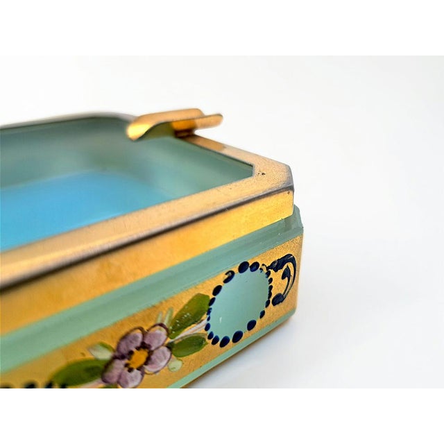 1970s Opal Murano Glass Ashtray from Manifattura di Murano, 1970s For Sale - Image 5 of 11