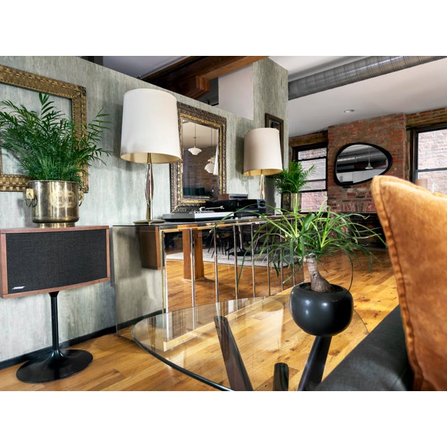 This stunning brass vessel, originally intended as a chiller, now offers a stylish way to showcase your beautiful plants....