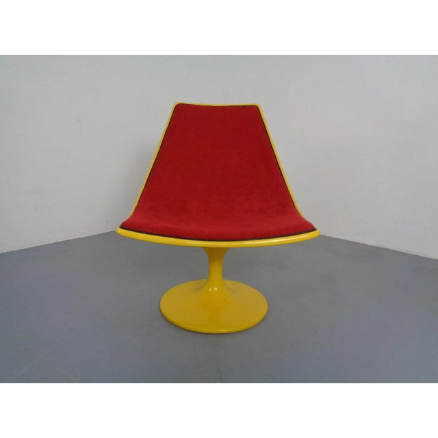Mid-Century Modern Italian Fiberglass Swivel Chair, 1960s For Sale - Image 3 of 18