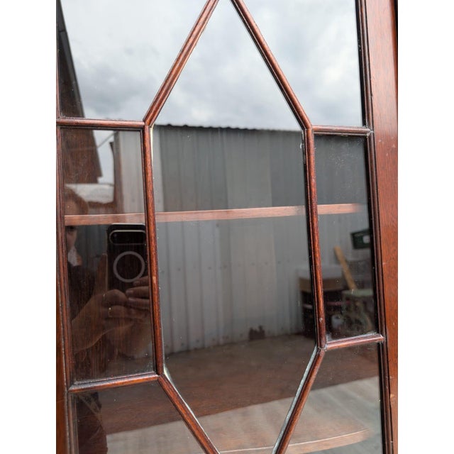 English Style Corner Bookcase in Mahogany For Sale - Image 4 of 18