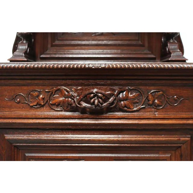 Antique FrenchHunting Cabinet in Barley Twist Oak, 1880 For Sale - Image 6 of 15