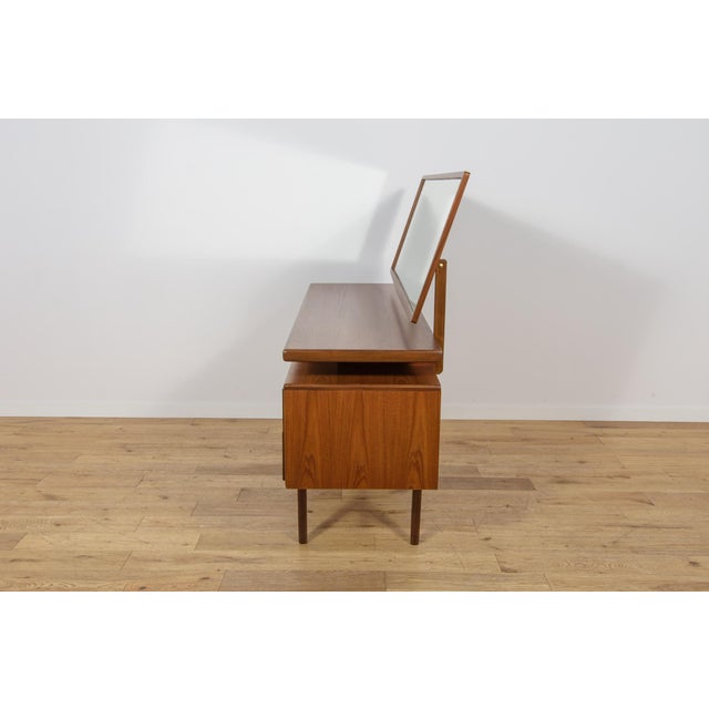 Mid-Century Teak Dressing Table by Victor Wilkins for G-Plan, United Knigdom, 1960s For Sale - Image 9 of 18