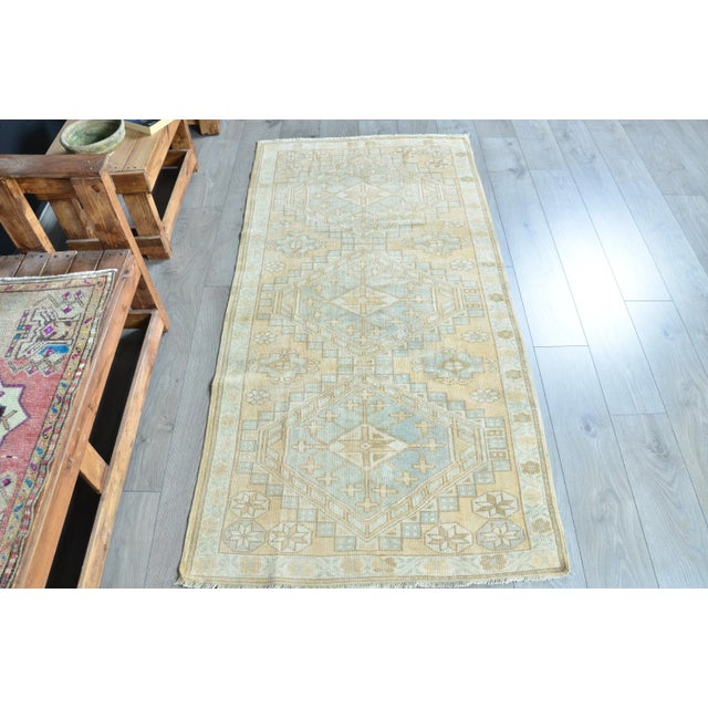 1960s Turkish Anatolian Herki Handmade rug in Turkish Tribal Decorative Herki Rug, Vintage Runner Rug, Turkish Antique...