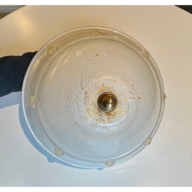 Late 20th Century Barovier Murano Glass Gold Infused Flush Mount Ceiling Light For Sale - Image 5 of 16