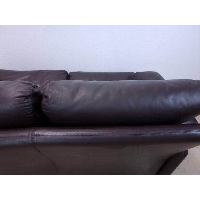 Vintage Leather Coronado Two-Seater Couch from B&B Italia For Sale - Image 4 of 13