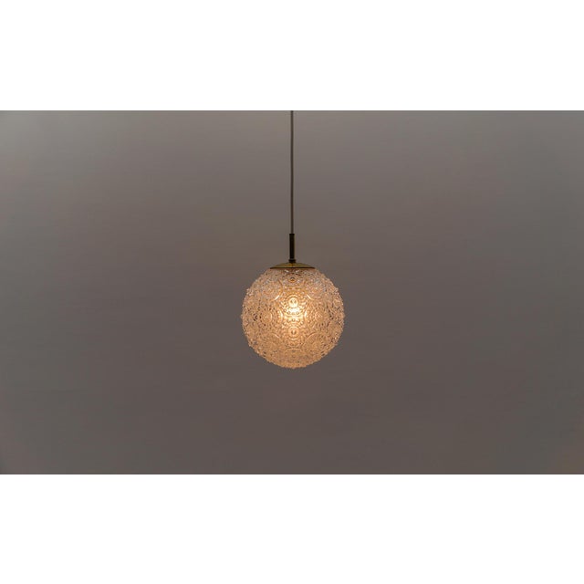 Large Ball Pendant Lamp in Brass and Clear Glass, 1960s For Sale - Image 4 of 12
