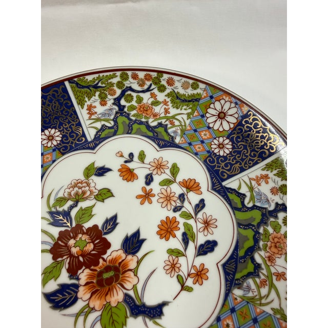 Japanese Mid 20th Century Japanese Imari Porcelain Plate in Blue and Gold For Sale - Image 3 of 7