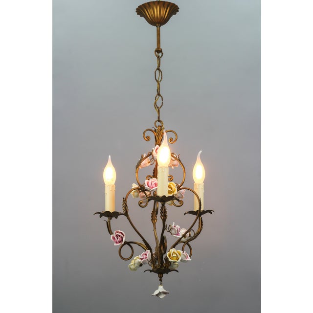 Italian Florentine Golden Metal Three-Light Chandelier with Porcelain Roses, 1970s For Sale - Image 12 of 18