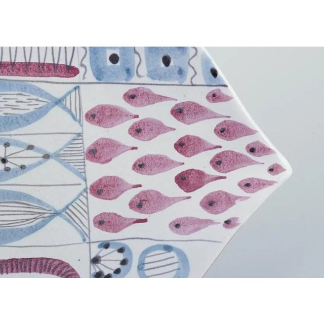 Bowl with Leaf-Shaped Handle in Earthenware by Stig Lindberg for Gustavsberg Studio, 1940s For Sale - Image 6 of 8