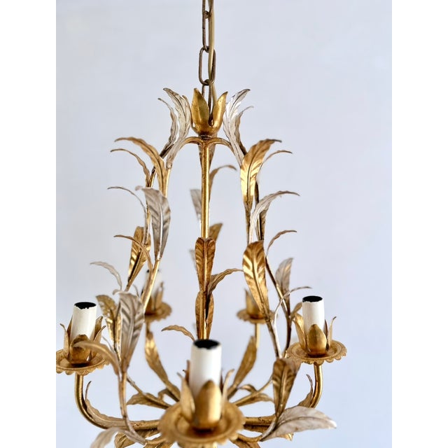 French Gilt and Silvered Tole Leaf 5-Light Chandelier, 1960s For Sale - Image 9 of 16