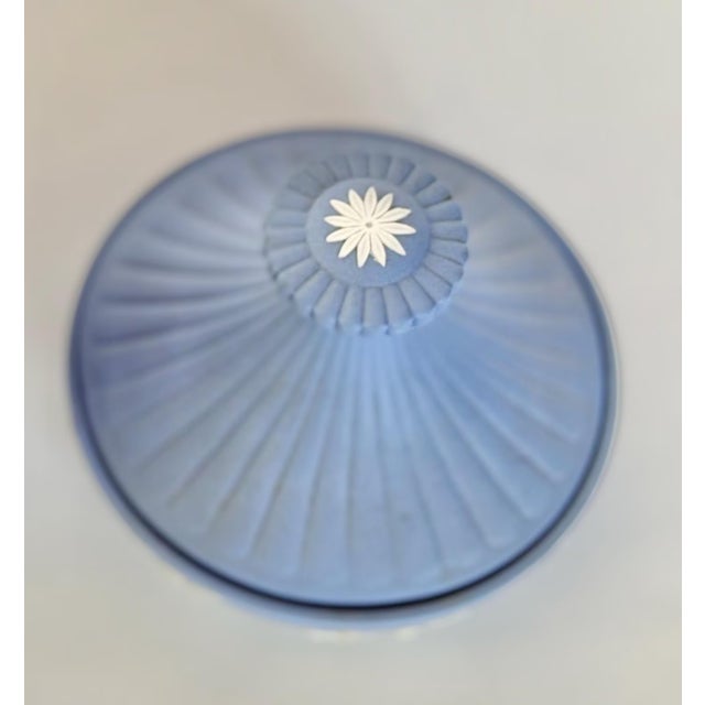 Wedgwood Vintage Wedgwood Jasperware – Pale Blue Trinket Box, For Sale - Image 4 of 7