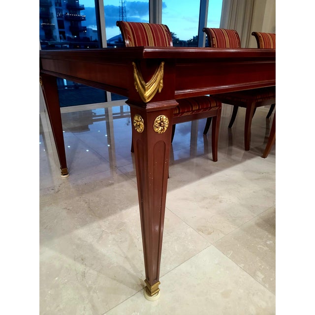 Brass Vintage Kindel "National Trust" Mahogany Extention Banquet Dining Room Table For Sale - Image 8 of 12
