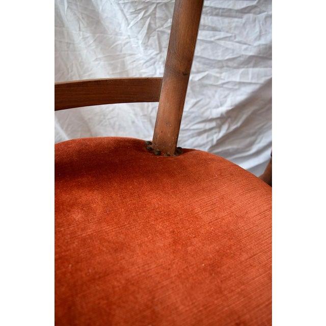 19th Century Pair of 19th Century Walnut Occasional Chairs For Sale - Image 5 of 6