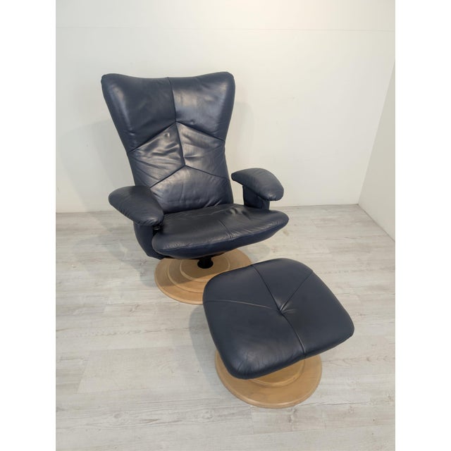 Verikon Lund & Paarman Leather Armchair with Footstool from the 1960s Verikon Lund & Paarman leather armchair with...