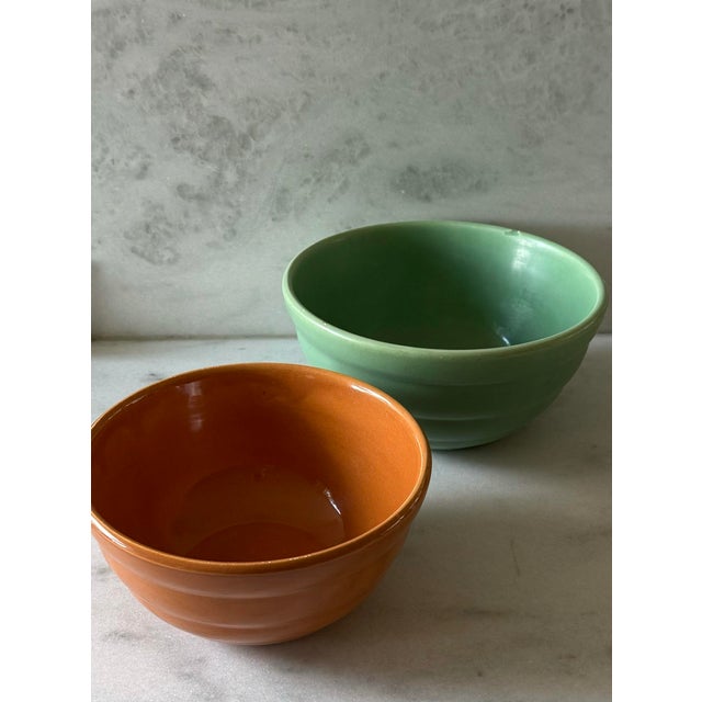 Set of 2 vintage mid century Gloss Pastel Beehive mixing bowls made by Bauer Pottery in California. Bauer manufactured the...