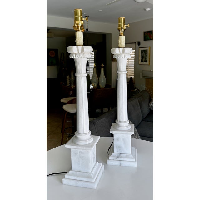 1960s Tall Italian Column Neoclassic Alabaster Table Lamps - a Pair For Sale In Palm Springs - Image 6 of 18