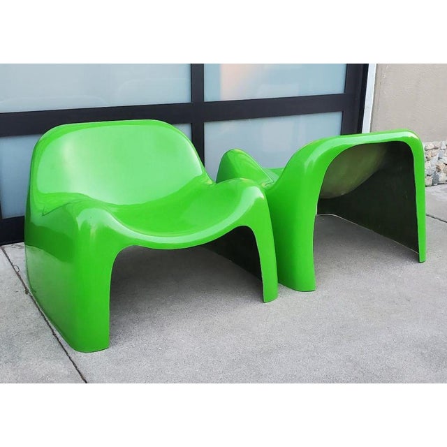 1960s 1960s Mid Century Modern Green Fiberglass Toga Lounge Chairs- Set of 2 For Sale - Image 5 of 12