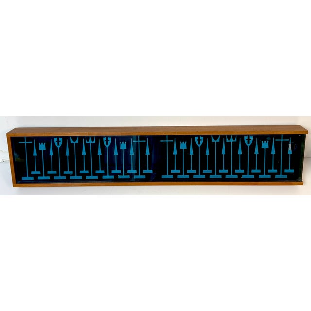 Gray 1962 ALCOA Aluminum Chess Set by Austin E. Cox in Wall-Mounted Case For Sale - Image 8 of 14